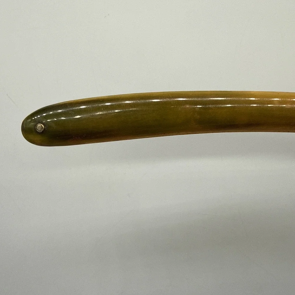 E&M Aboussleman Germany Straight Razor 425 1/2 Butterfly Yellow/Green Handle